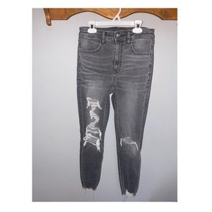 Super Hi-Rise Ripped Gray Jeggings